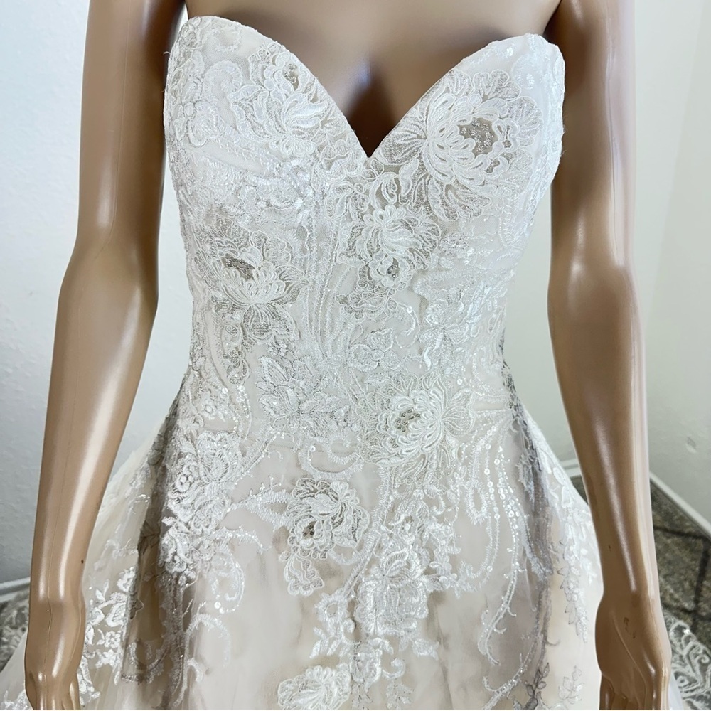 Allure Bridals Gown 9413 champagne ivory size 12 sweetheart princess - Picture 10 of 17
